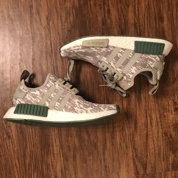 adidas Shoes - Adidas NMD_R1